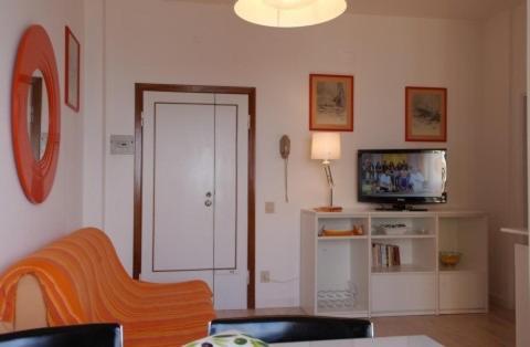 Orange Home مارينا دي كاستانييتو كاردوتشي المظهر الخارجي الصورة